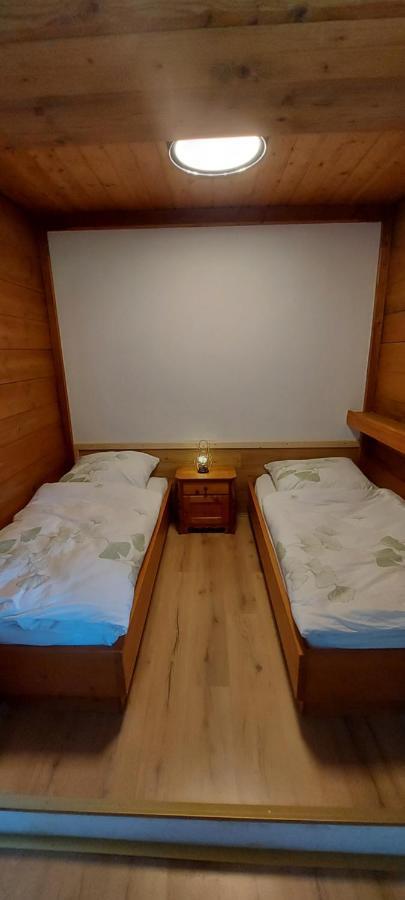 Ruhig Gelegene Ferienwohnung Im Gruenen Mit Terrasse Und Kleinem Garten Rotthalmuenster Экстерьер фото